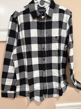 Aeropostale Black & White Buffalo Plaid Flannel Shirt